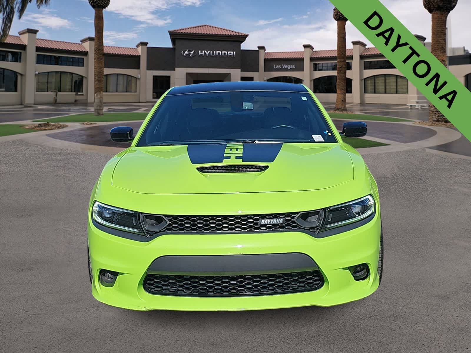 Used 2023 Dodge Charger Scat Pack w/ Daytona Edition Group RWD image 3