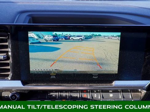 Used 2025 Chevrolet Silverado 1500 LT image 13