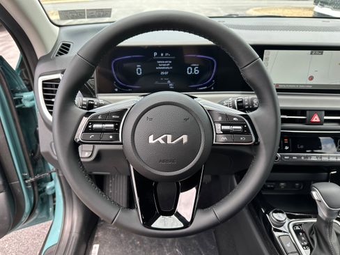 New 2026 Kia Seltos S AWD/4WD image 29
