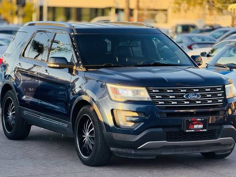 Used 2016 Ford Explorer Limited image 4