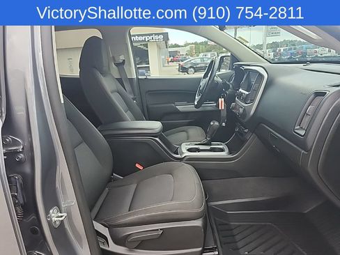 Used 2021 Chevrolet Colorado LT w/ Safety Package RWD image 31