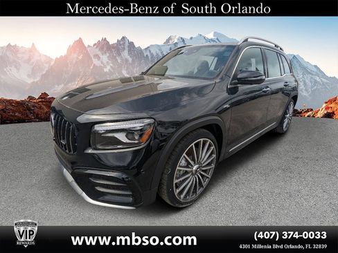 Used 2024 Mercedes-Benz GLB 35 AMG 4MATIC image 5