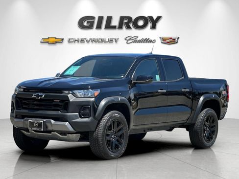 Used 2023 Chevrolet Colorado Trail Boss w/ LPO, Skid Plate Package AWD/4WD image 7