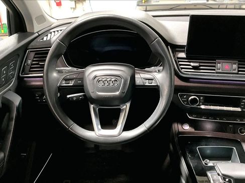 Used 2021 Audi Q5 Prestige w/ Prestige Package image 5