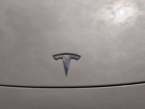 Used 2021 Tesla Model 3 Long Range AWD/4WD image 34