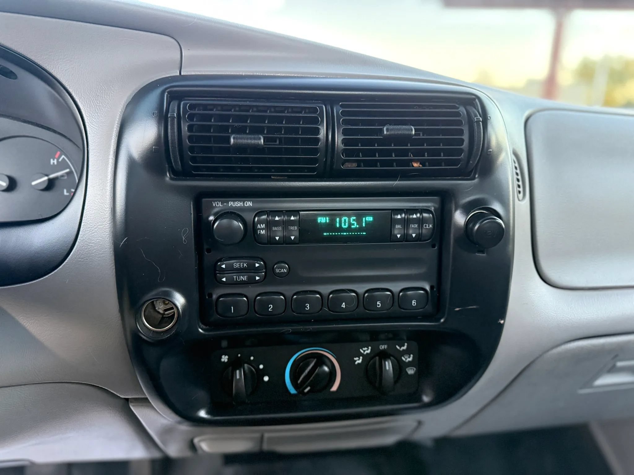 Used 1997 Ford Ranger Splash RWD image 14