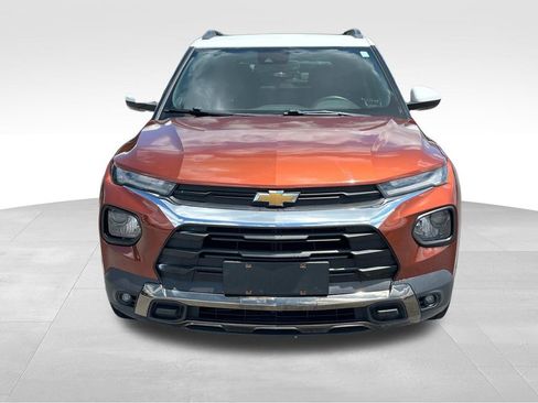Used 2021 Chevrolet TrailBlazer ACTIV w/ Sun and Liftgate Package image 9