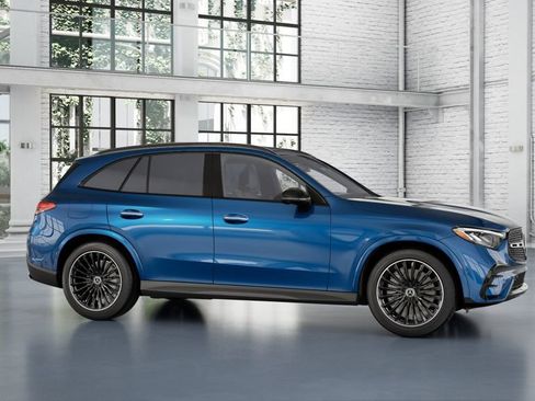 New 2026 Mercedes-Benz GLC 300 GLC 300 image 9