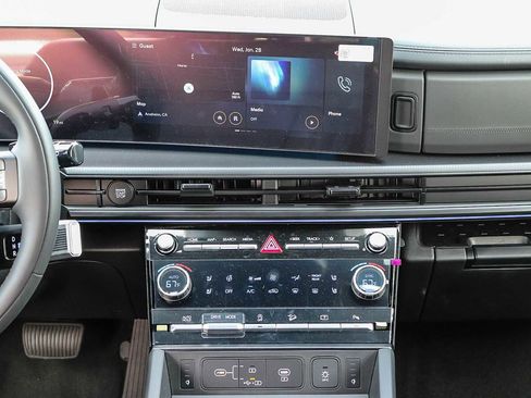 New 2025 Hyundai Santa Fe Calligraphy image 15