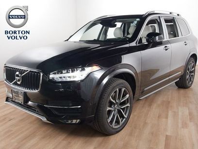 Used 2016 Volvo XC90 T6 Momentum w/ Momentum Plus Package