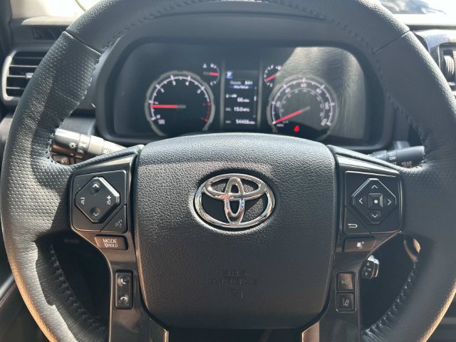 Used 2023 Toyota 4Runner TRD Off-Road Premium AWD/4WD image 29
