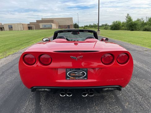 Used 2005 Chevrolet Corvette Convertible w/ Preferred Equipment Group RWD image 10