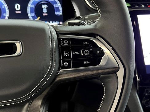 New 2025 Jeep Grand Cherokee Overland w/ Adv Protech Group III image 16