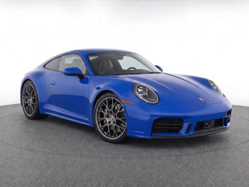 Certified 2025 Porsche 911 Carrera S RWD image 2