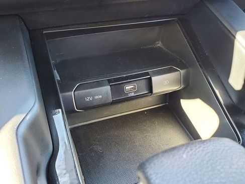 Used 2020 Kia Telluride LX AWD/4WD image 30
