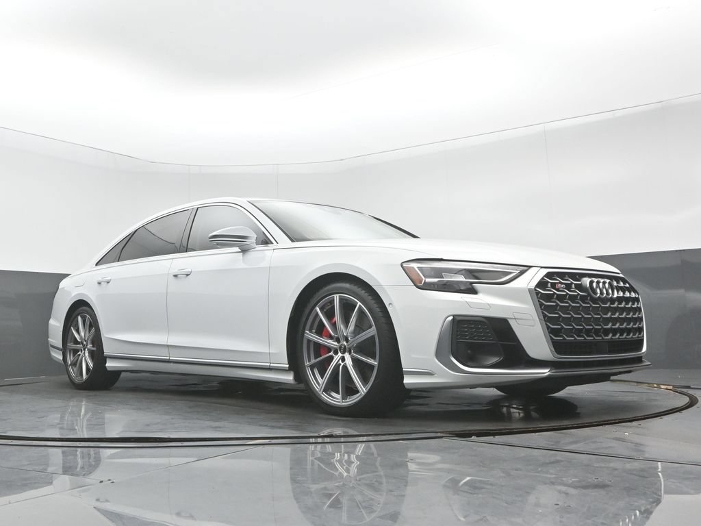 Used 2023 Audi S8 w/ S8 Executive Package AWD/4WD image 30