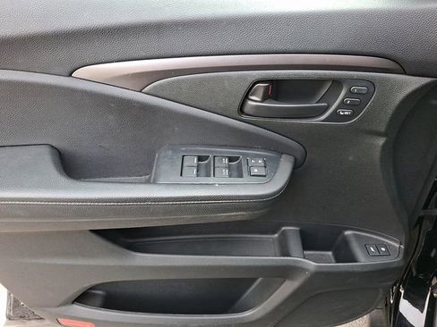 Used 2022 Honda Passport EX-L image 12