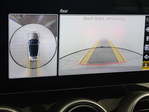 Used 2021 Mercedes-Benz C 300 4MATIC Cabriolet image 9