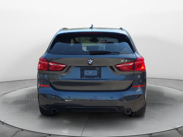 Used 2018 BMW X1 xDrive28i w/ Premium Package Essential AWD/4WD image 4