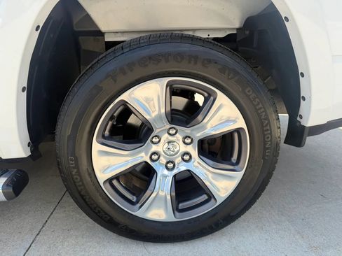 Used 2020 RAM 1500 Laramie AWD/4WD image 74