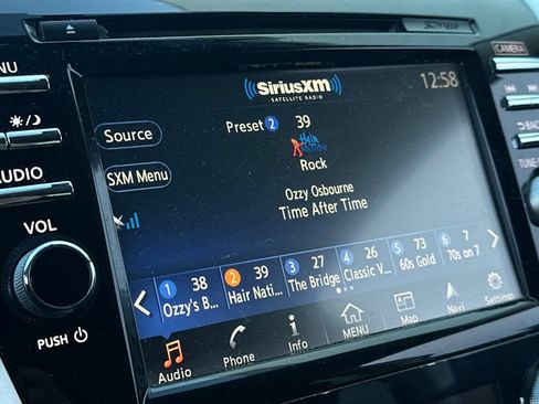 Used 2015 Nissan Murano S w/ Navigation Package image 18