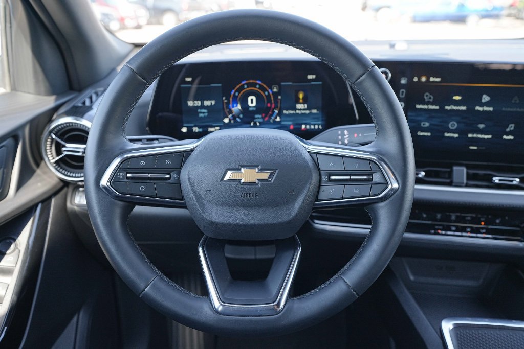 Used 2026 Chevrolet Equinox LT AWD/4WD image 36