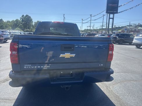 Used 2019 Chevrolet Silverado 1500 LT w/ All Star Edition AWD/4WD image 4