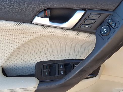 Used 2014 Acura TSX Sedan image 10
