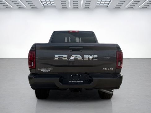 New 2026 RAM 2500 Laramie AWD/4WD image 4