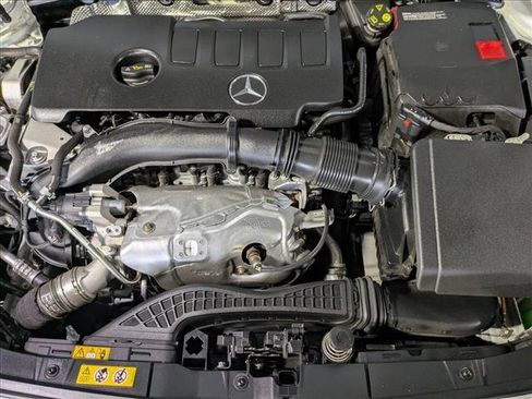 Used 2022 Mercedes-Benz CLA 250 4MATIC image 26