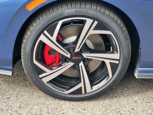 New 2026 Volkswagen GTI SE FWD image 6