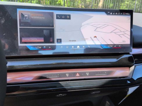 New 2027 BMW 550e xDrive w/ Executive Package AWD/4WD image 30
