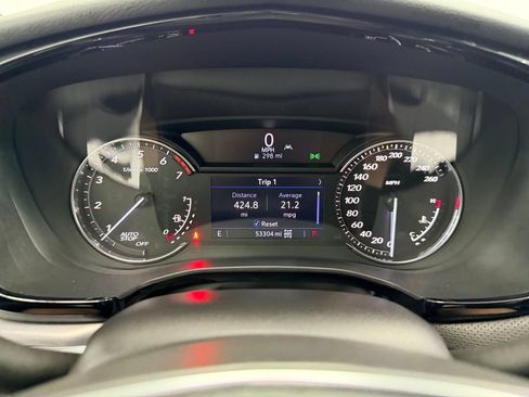 Used 2022 Cadillac XT5 Luxury AWD/4WD image 16