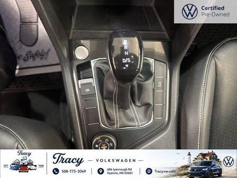 Certified 2023 Volkswagen Tiguan SE w/ Panoramic Sunroof Package AWD/4WD image 14