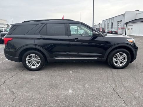 Used 2020 Ford Explorer XLT w/ Comfort Package image 34