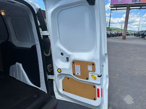 Used 2018 Ford Transit Connect XL FWD image 11