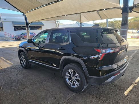 Used 2025 Chevrolet Equinox LT image 12