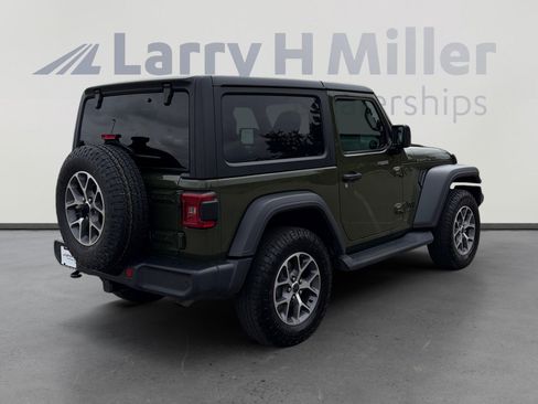 Used 2024 Jeep Wrangler Sport AWD/4WD image 6
