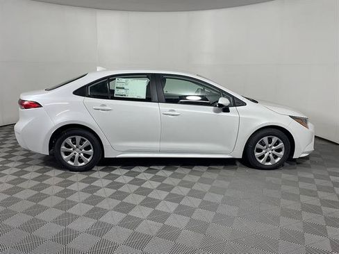 New 2026 Toyota Corolla LE FWD image 8