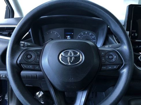 Certified 2025 Toyota Corolla LE image 24