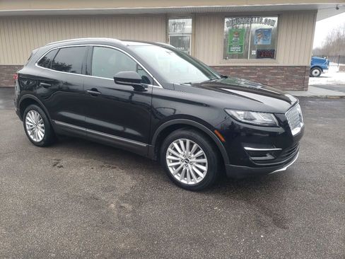 Used 2019 Lincoln MKC Premiere image 1
