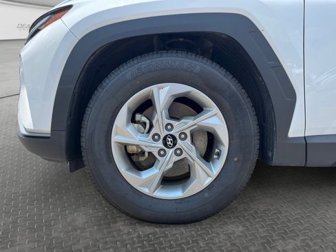Used 2024 Hyundai Tucson SEL FWD image 16