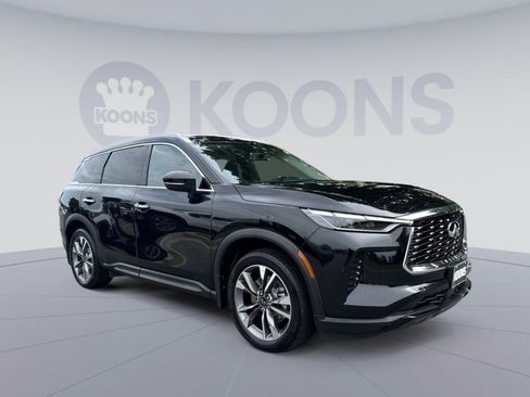 Used 2023 INFINITI QX60 Luxe AWD/4WD image 10