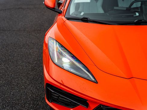 Used 2020 Chevrolet Corvette Stingray Premium Cpe w/ 3LT Preferred Equipment Group image 10