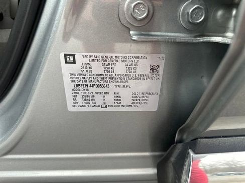 Used 2023 Buick Envision Essence image 35