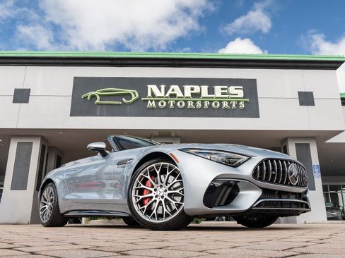 Used 2022 Mercedes-Benz SL 55 AMG 4MATIC image 38