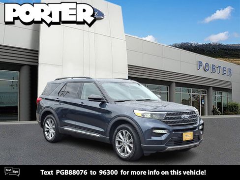 Certified 2023 Ford Explorer XLT w/ Equipment Group 202A AWD/4WD image 1