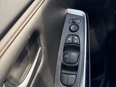 New 2025 Nissan Sentra SR image 17