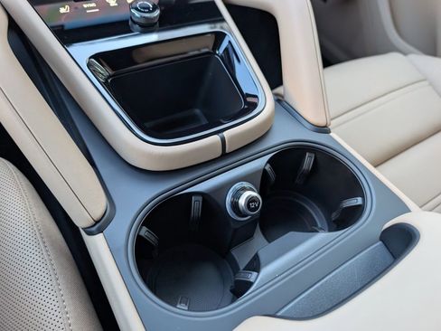 New 2026 Porsche Cayenne S AWD/4WD image 18