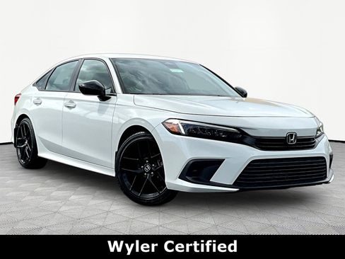 Used 2024 Honda Civic Sport image 3